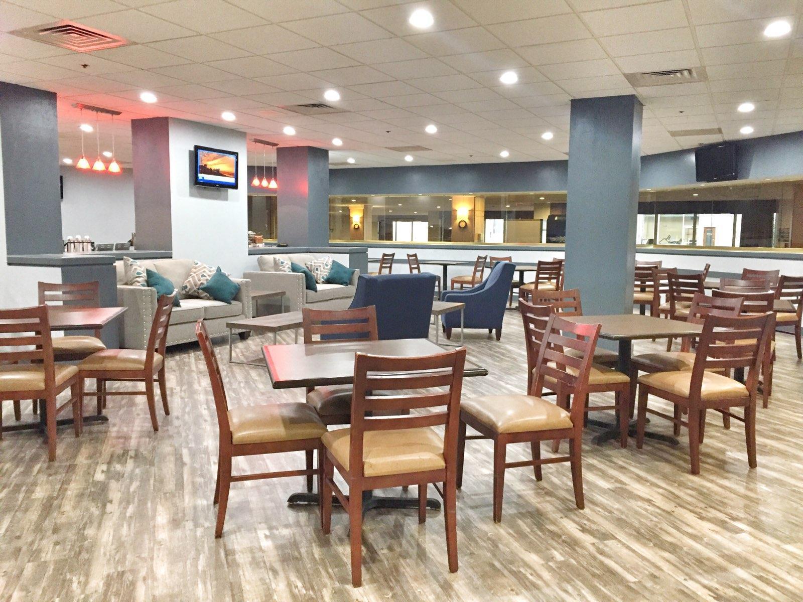 Quality Inn & Suites East Syracuse - Carrier Circle Exterior photo